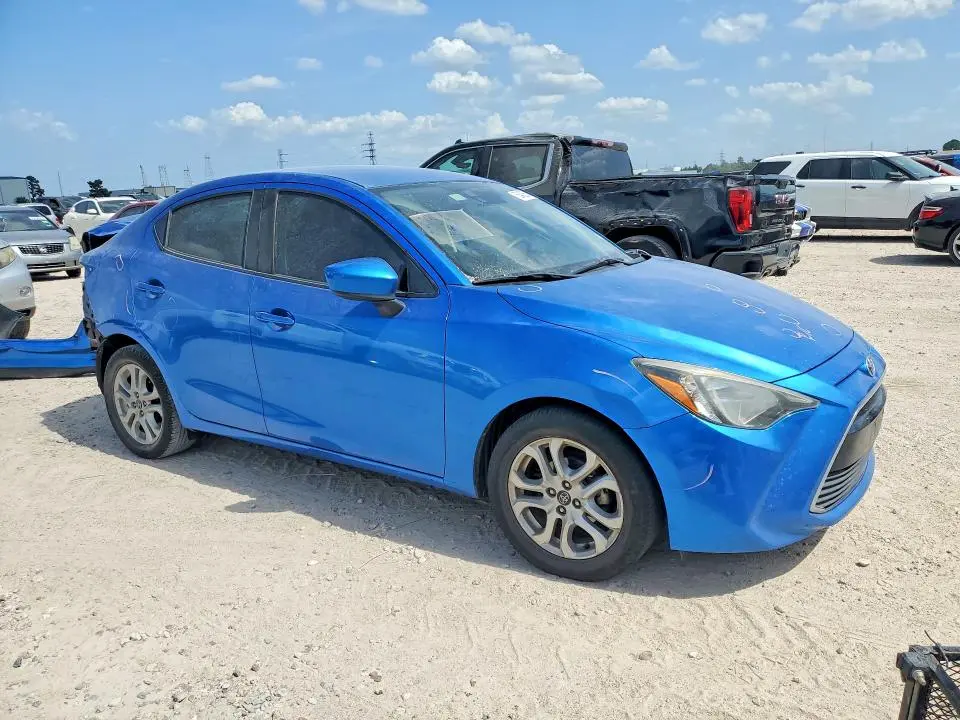 2018 TOYOTA YARIS IA BASE  
