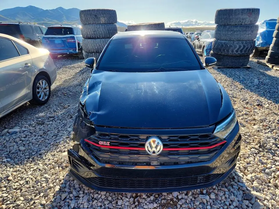 2019 VOLKSWAGEN JETTA GLI  