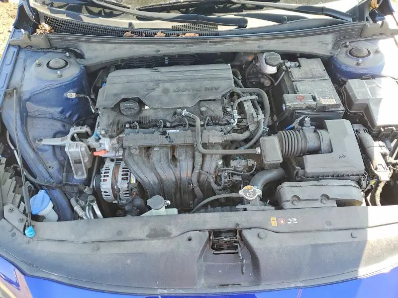 2021 HYUNDAI ELANTRA SE  