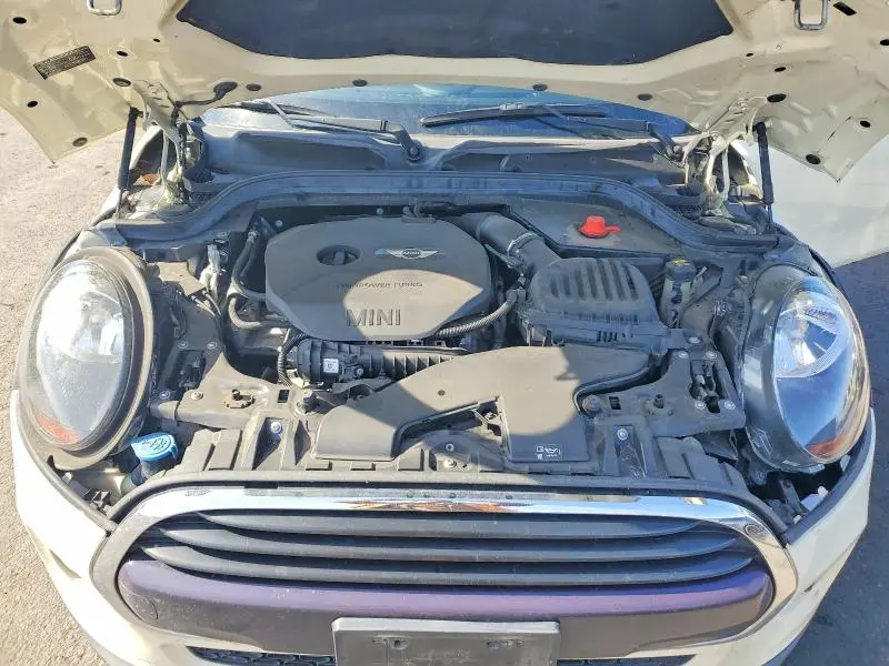 2019 MINI COOPER   