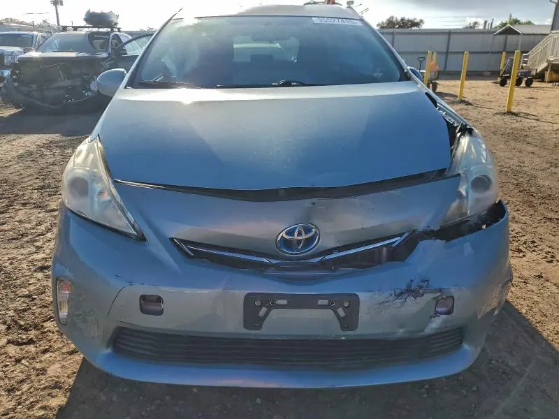 2013 TOYOTA PRIUS V   