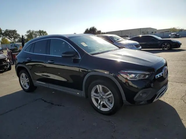 2021 MERCEDES-BENZ GLA 250  