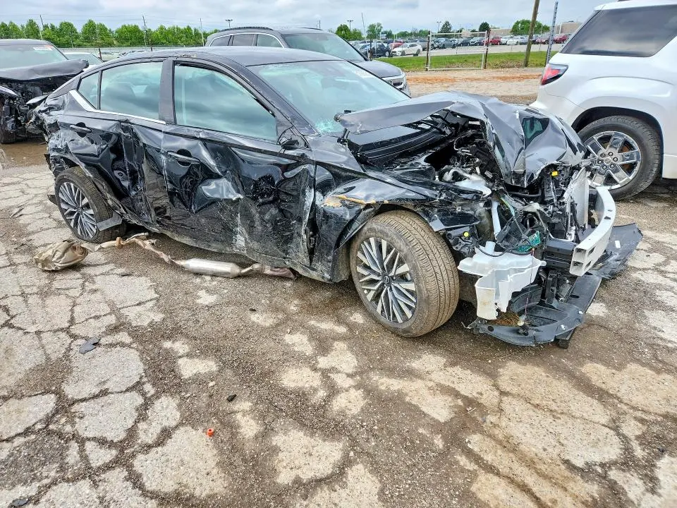 2026 NISSAN ALTIMA SV  