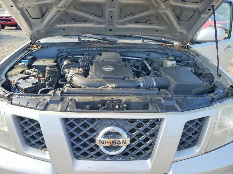 2012 NISSAN FRONTIER S  