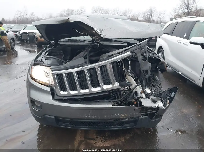 2013 JEEP GRAND CHEROKEE LAREDO