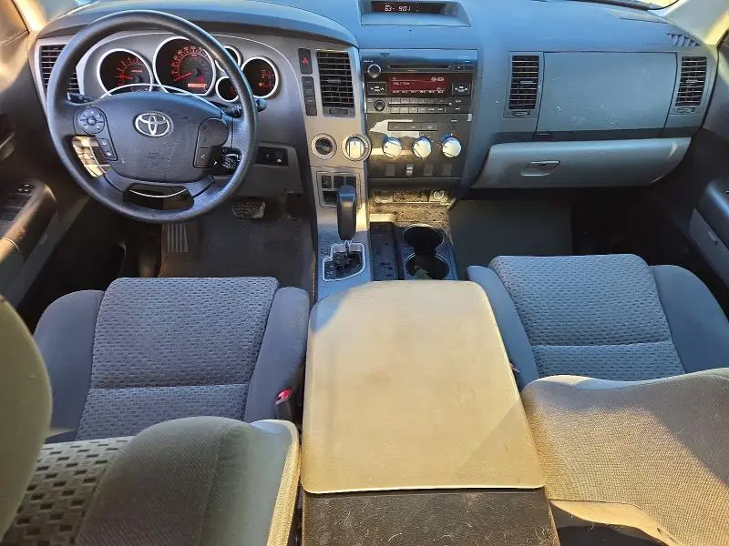 2011 TOYOTA TUNDRA CREWMAX SR5  