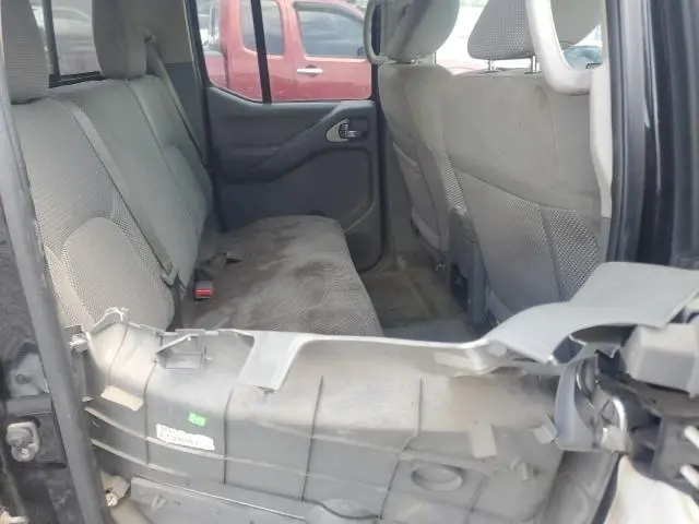 2016 NISSAN FRONTIER S  