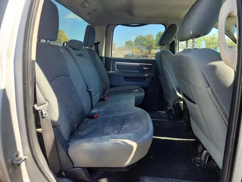 2014 RAM 1500 SLT  