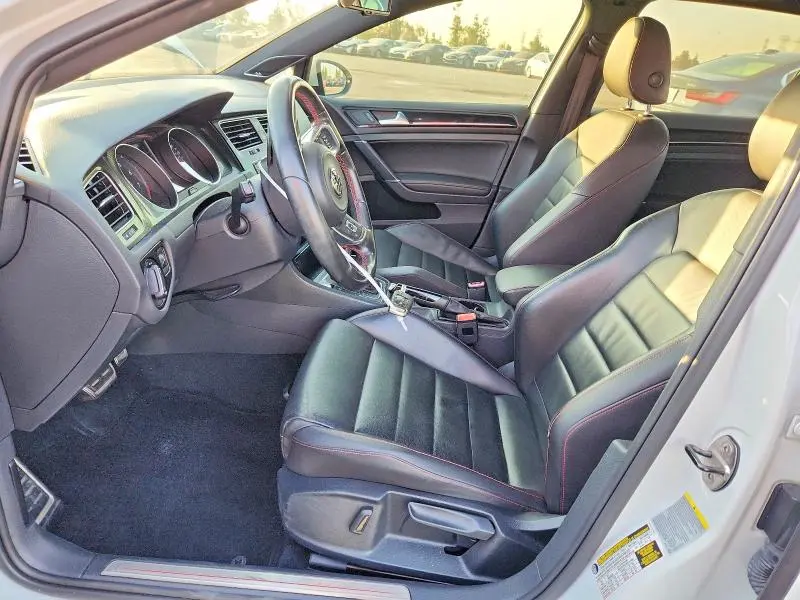 2016 VOLKSWAGEN GTI S  