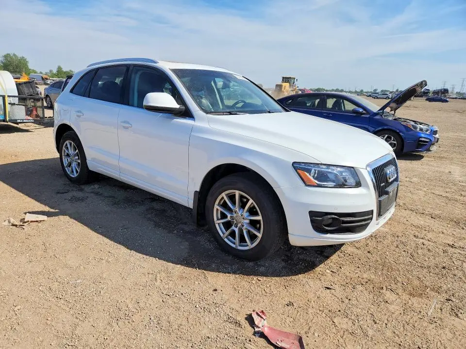 2011 AUDI Q5 PREMIUM PLUS  