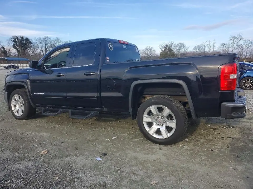 2017 GMC SIERRA K1500 SLE  
