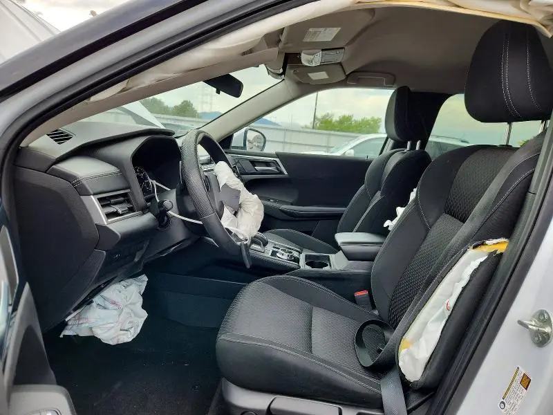 2022 MITSUBISHI OUTLANDER ES  