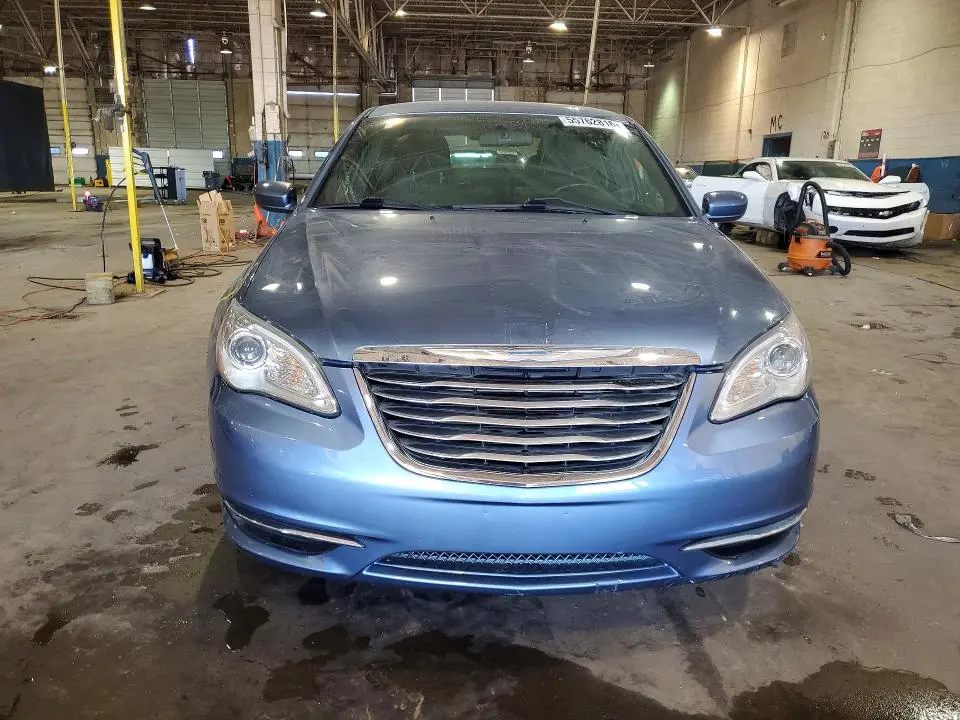 2011 CHRYSLER 200 TOURING  