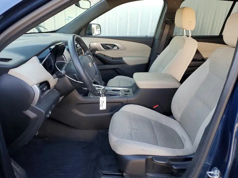 2022 CHEVROLET TRAVERSE LS  