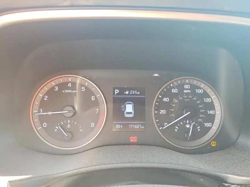 2019 HYUNDAI TUCSON SE  