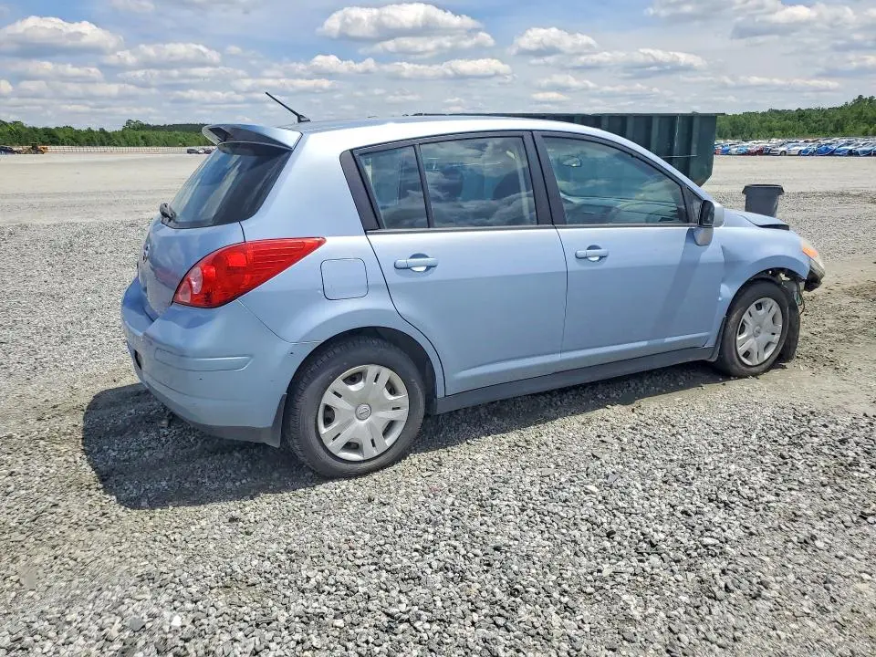 2011 NISSAN VERSA 1.8 S  