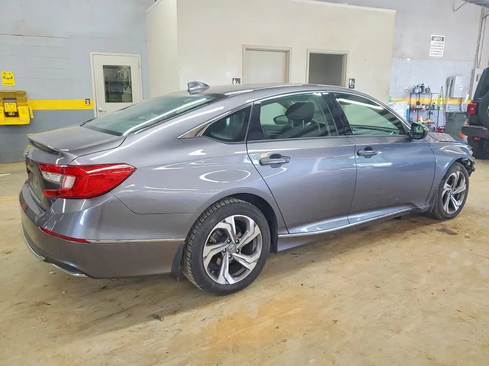 2018 HONDA ACCORD EX  