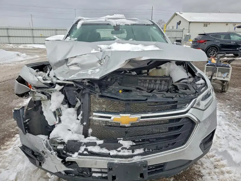 2020 CHEVROLET TRAVERSE LS  