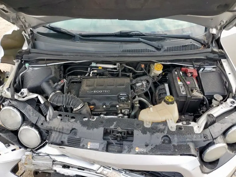 2016 CHEVROLET SONIC LT  