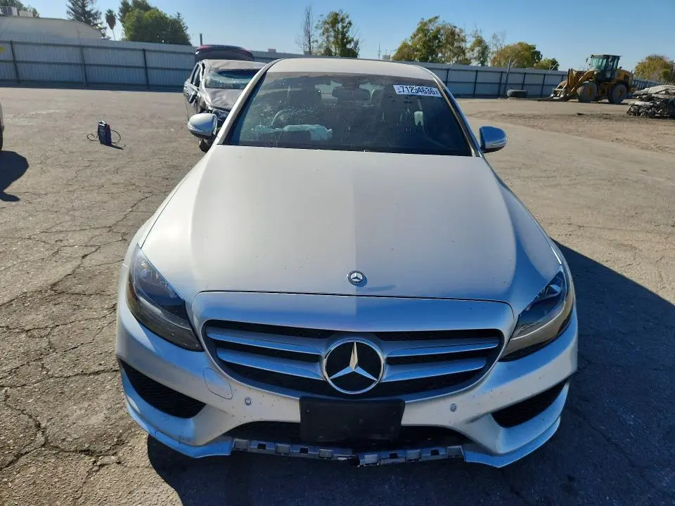 2015 MERCEDES-BENZ C 300  
