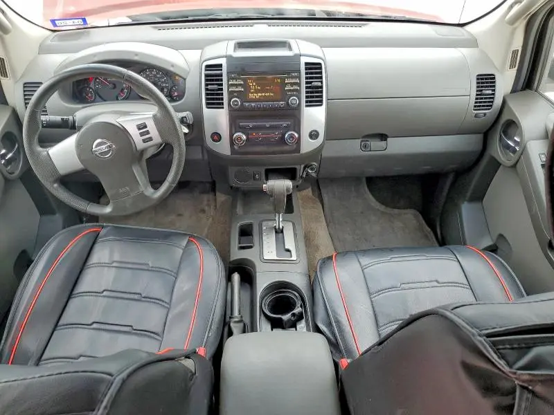 2013 NISSAN XTERRA X  