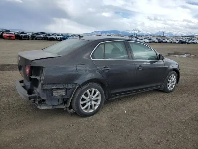 2010 VOLKSWAGEN JETTA SE  