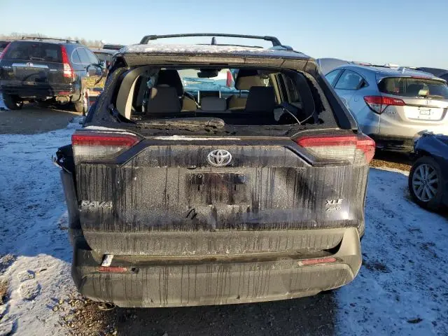 2024 TOYOTA RAV4 XLE  