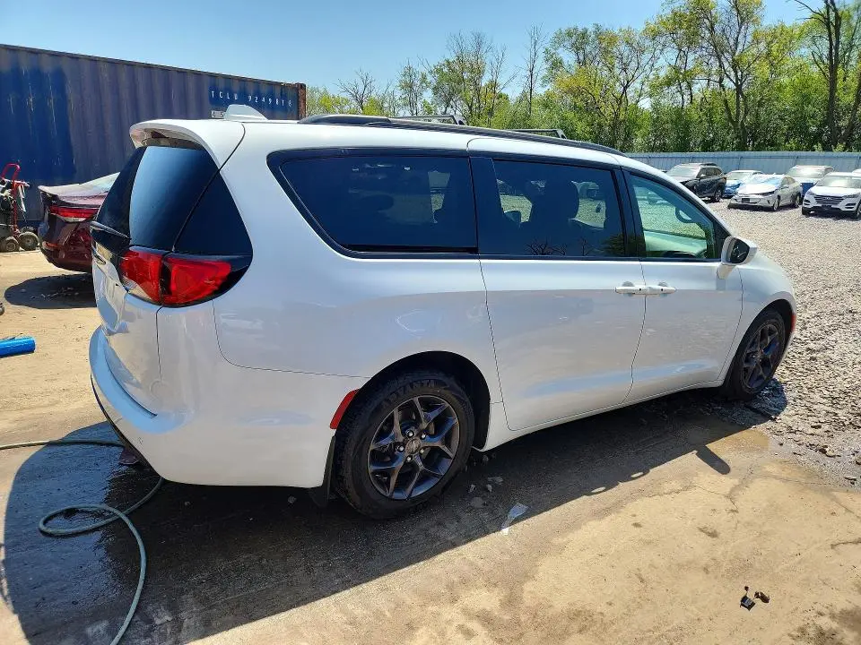 2020 CHRYSLER PACIFICA TOURING L PLUS  