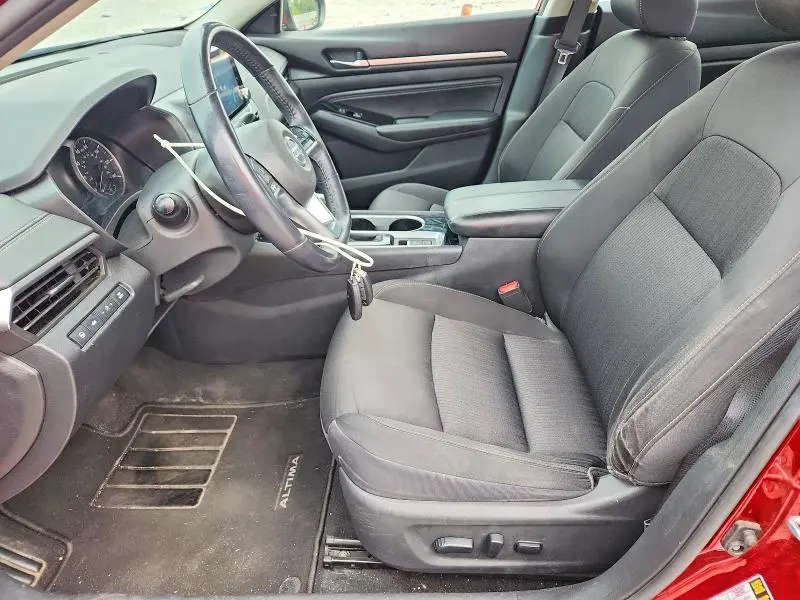 2020 NISSAN ALTIMA SV  