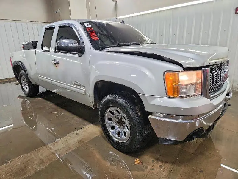 2011 GMC SIERRA K1500 SL  
