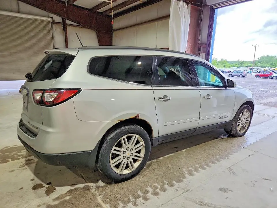 2013 CHEVROLET TRAVERSE LT  