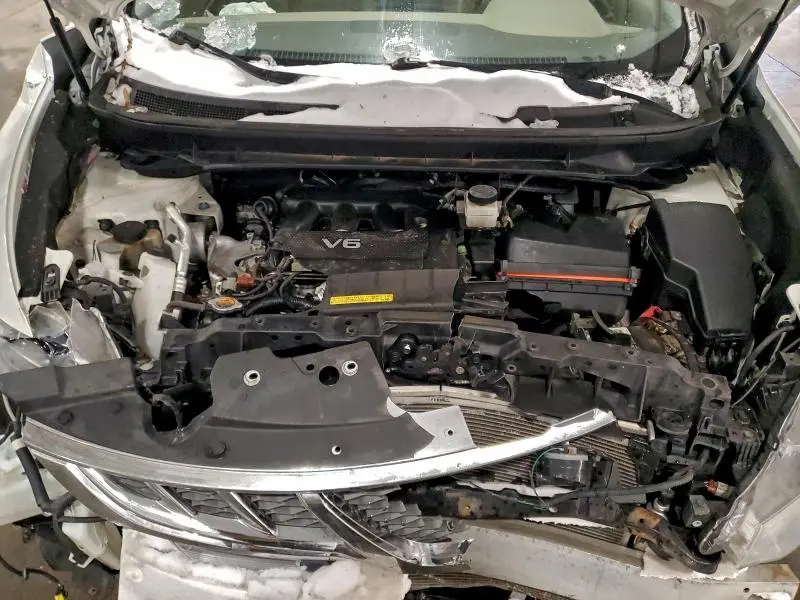 2014 NISSAN MURANO S  