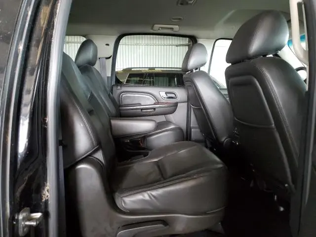 2013 CADILLAC ESCALADE ESV  