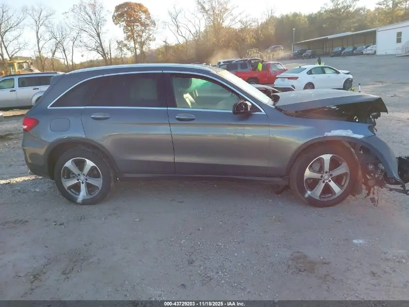 2016 MERCEDES-BENZ GLC 300  