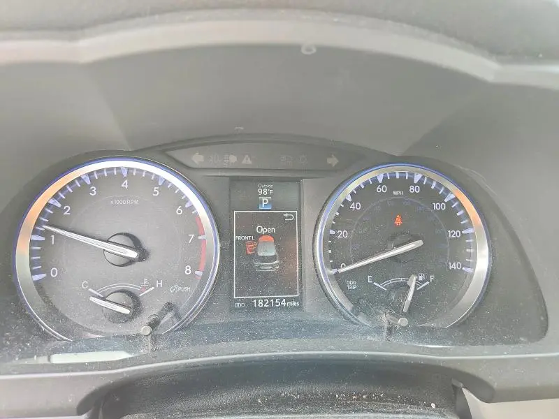 2014 TOYOTA HIGHLANDER XLE  