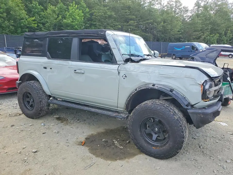2022 FORD BRONCO BASE  