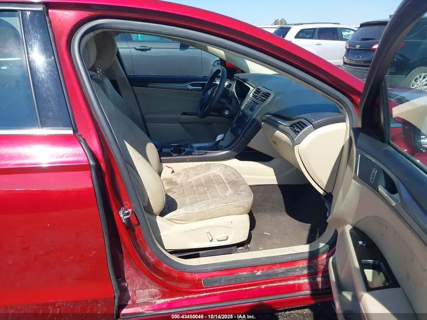 2015 FORD FUSION SE