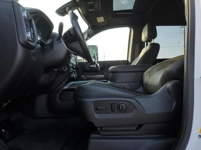 2021 GMC SIERRA K3500 AT4