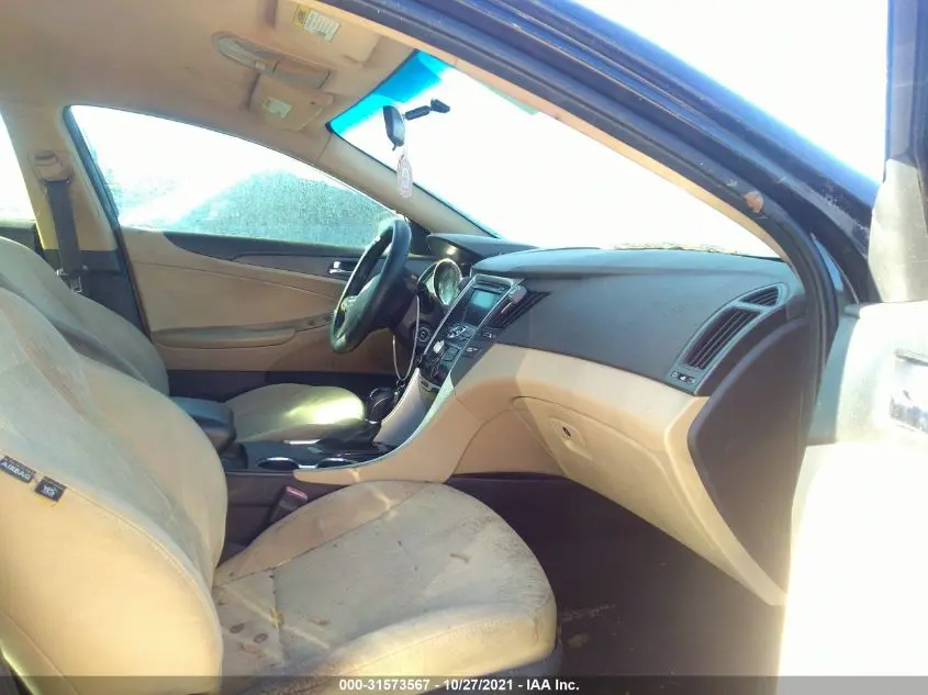 2011 HYUNDAI SONATA GLS