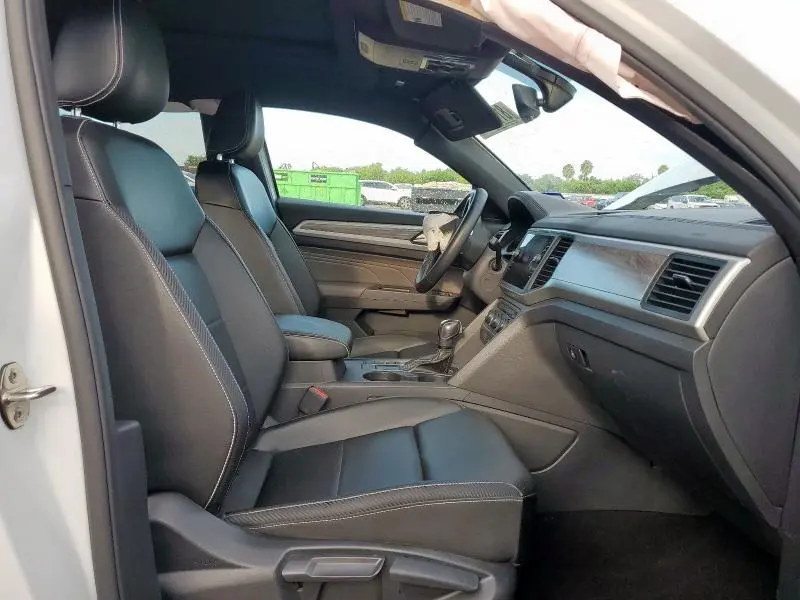 2021 VOLKSWAGEN ATLAS CROSS SPORT SE  