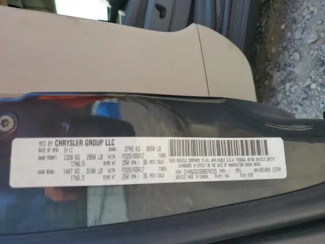 2011 VOLKSWAGEN ROUTAN SE  