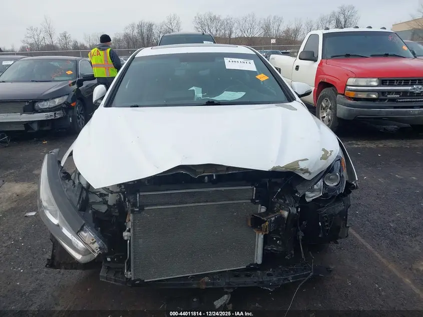 2019 HYUNDAI SONATA SPORT