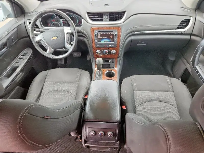 2014 CHEVROLET TRAVERSE LT  