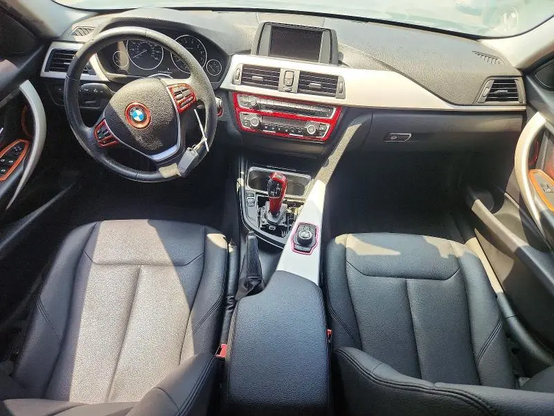 2015 BMW 320 I  