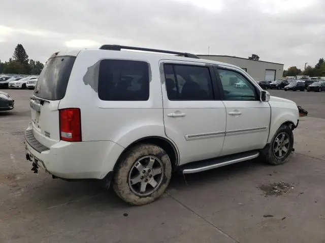 2011 HONDA PILOT TOURING  
