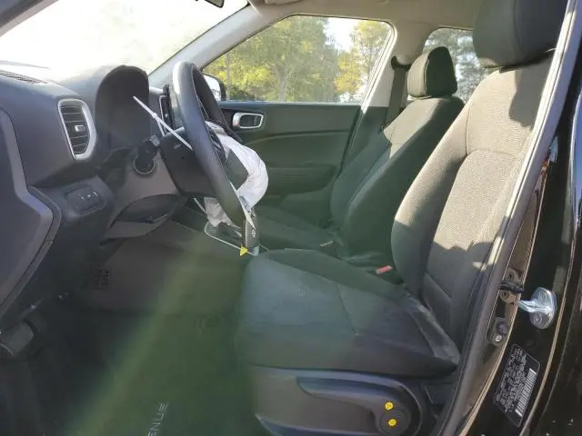 2022 HYUNDAI VENUE SE  
