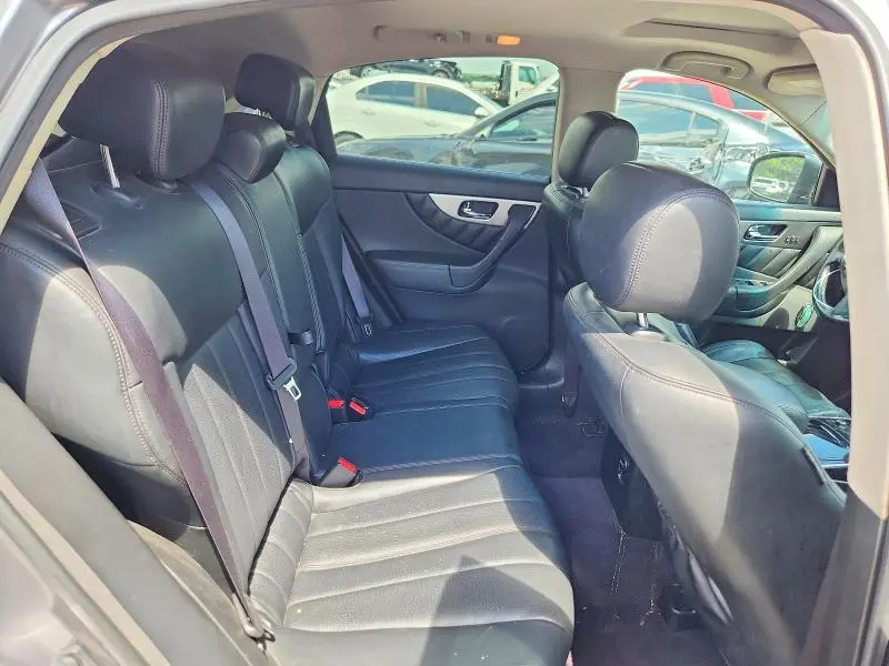 2014 INFINITI QX70 BASE  