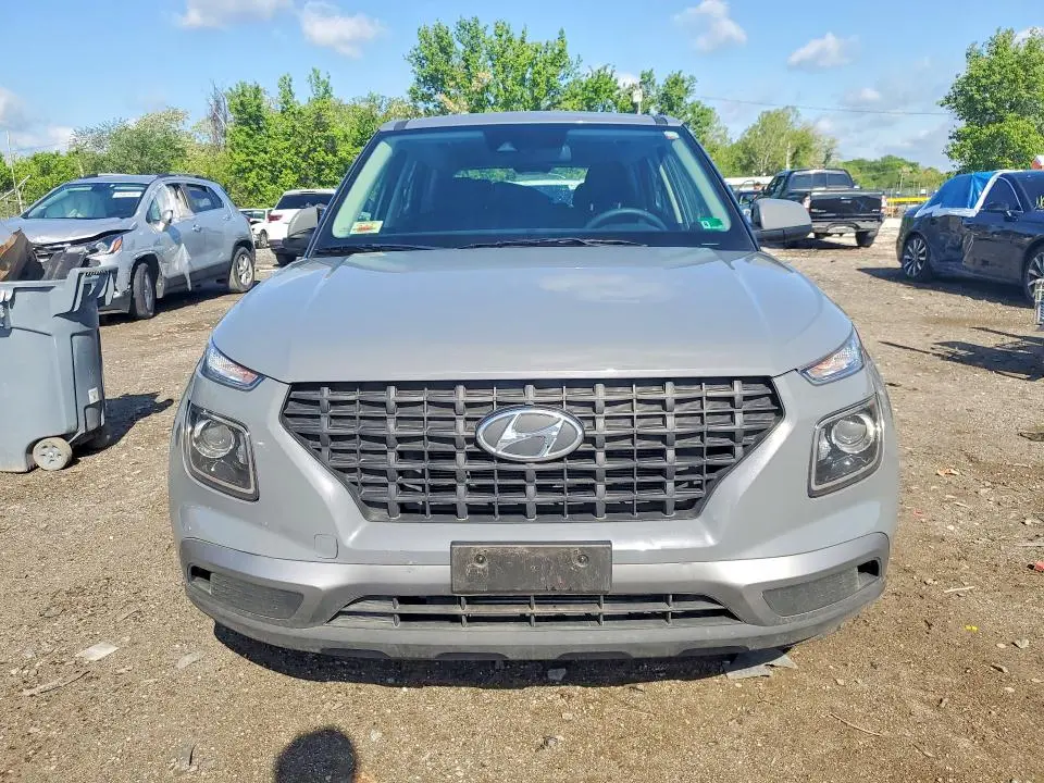 2021 HYUNDAI VENUE SE  