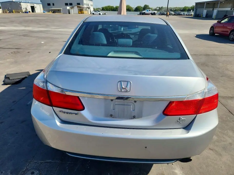 2013 HONDA ACCORD LX  