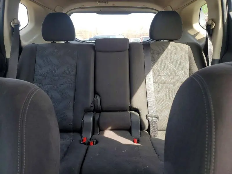 2015 NISSAN ROGUE S  
